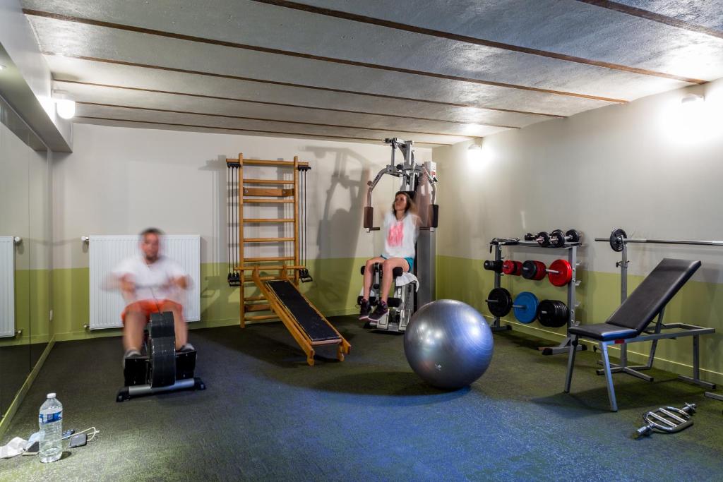 Fitness centrum a/nebo fitness zařízení v ubytování L'Autre Rives