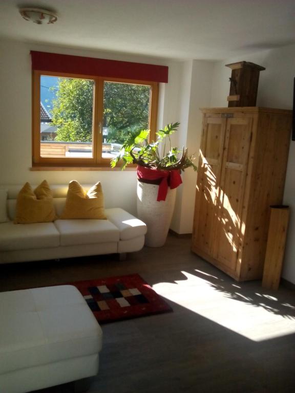 Posedenie v ubytovaní Apartment Sunshine Bruck am Ziller