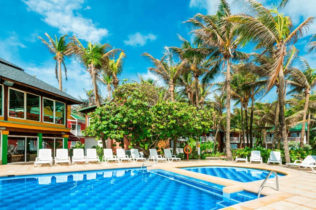 Bazén v ubytování Decameron San Luis - All Inclusive nebo v jeho okolí