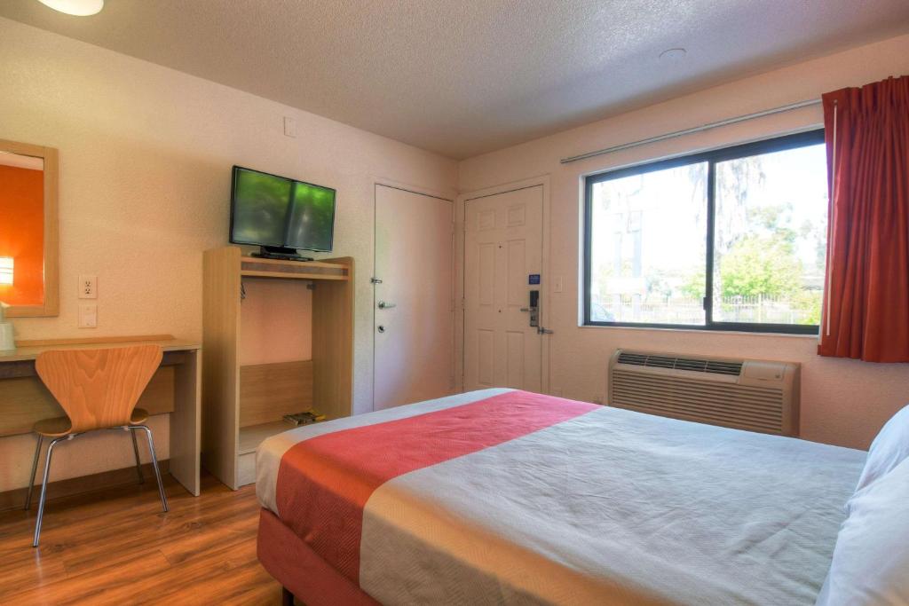 Motel 6-San Ysidro, CA - San Diego - Border - Double Room - Acceso A Discapacidad