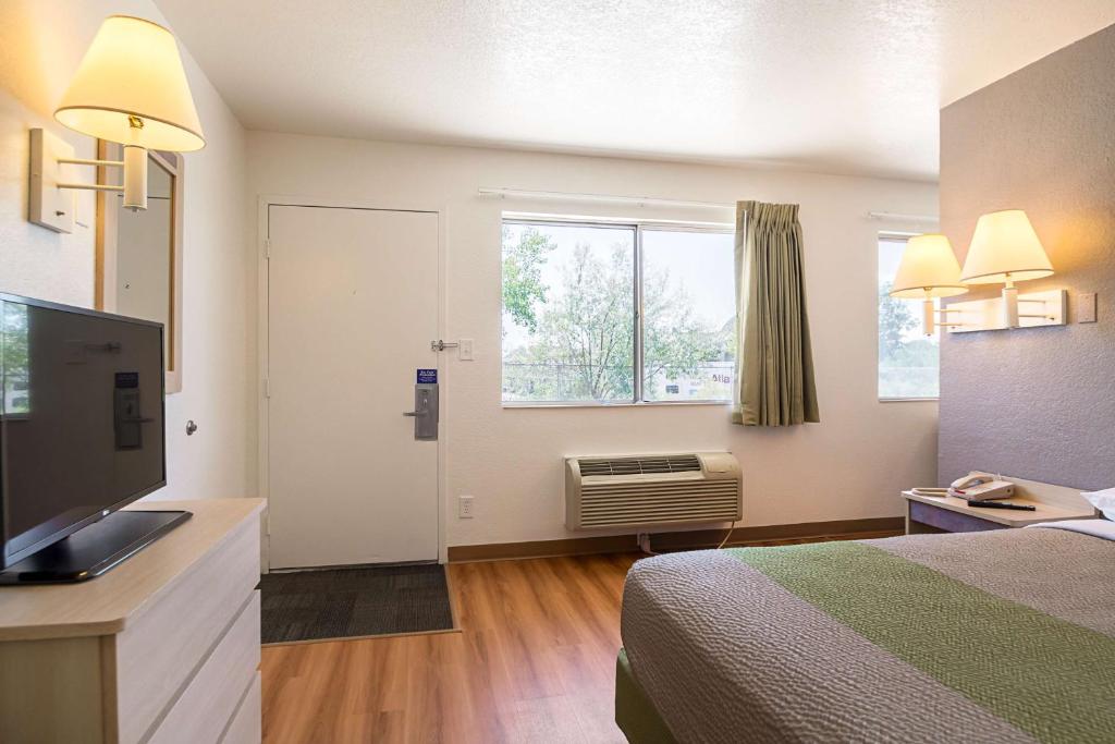 Motel 6-Pueblo, CO - I-25 - Zimmer Mit Queensize-Bett