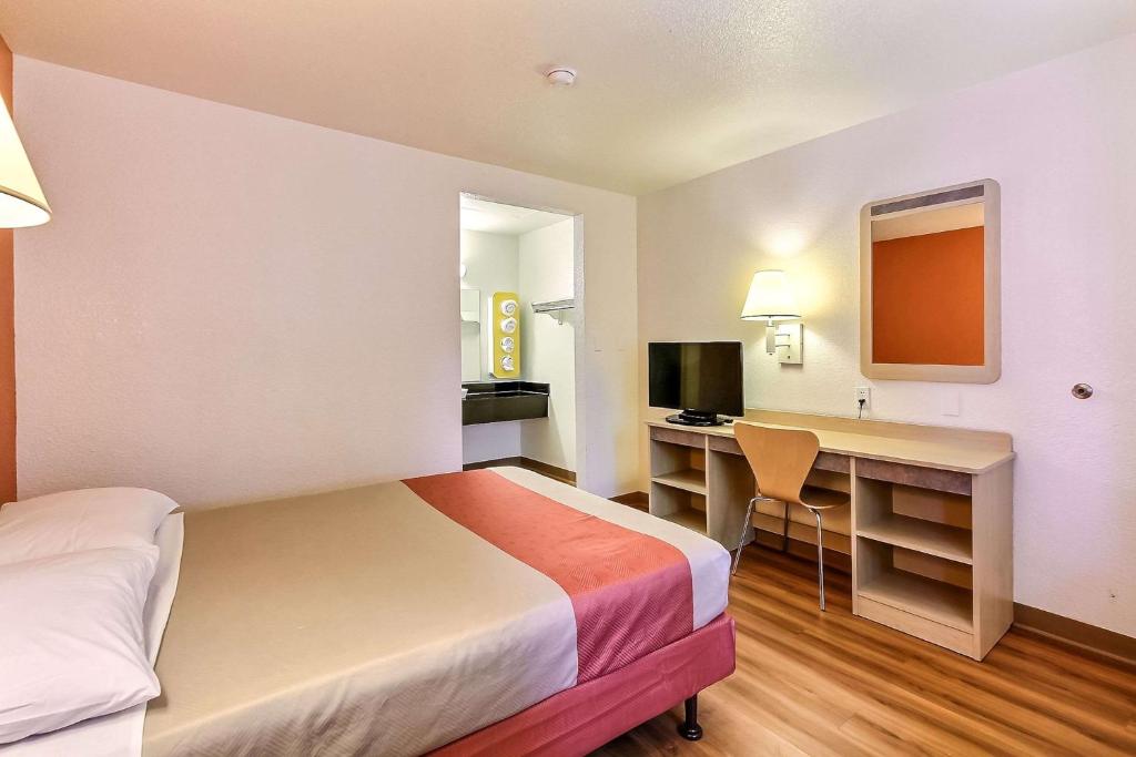 Motel 6-Fremont, CA - North - Koningin Kamer