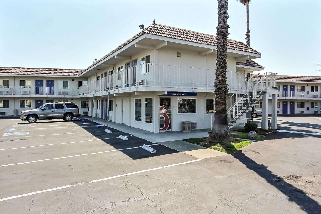 Motel 6-Campbell, CA - San Jose photo