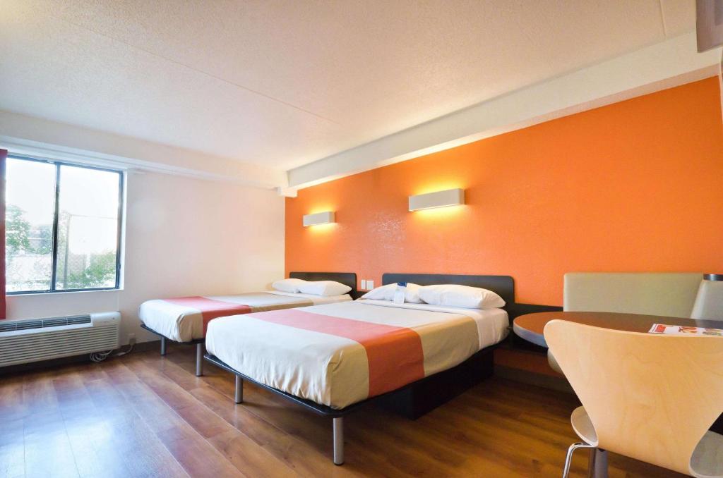 Motel 6-Springfield, DC - Washington Southwest photo