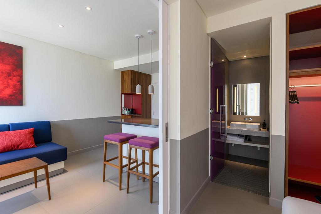 Wink Can Tho Centre, Unscripted by Hyatt - 24 Hours stay - 1