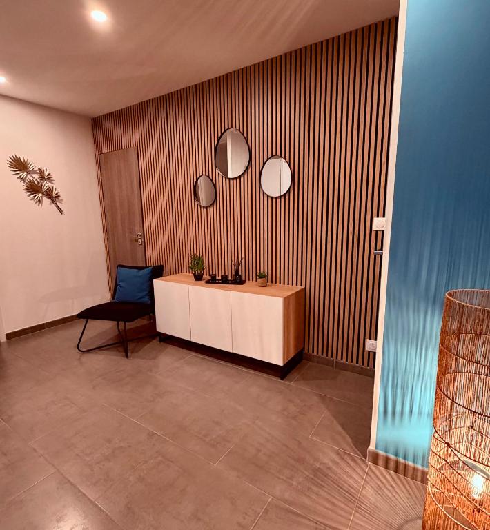 La Villa Vaihéré en Camargue, l'Hibiscus et le Magnolia - 8