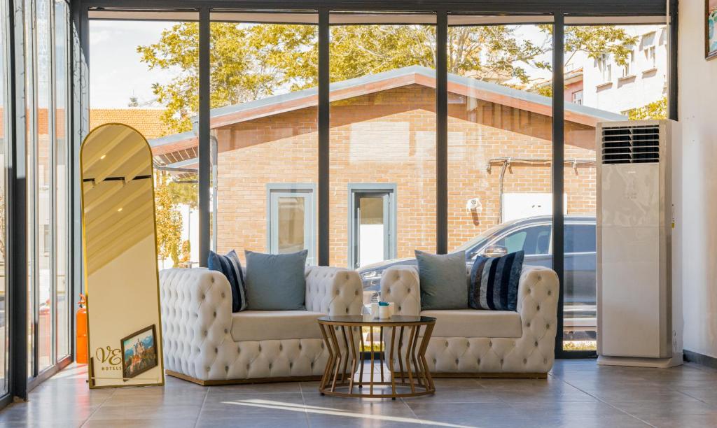 Et opholdsområde på VE Hotels Adakale