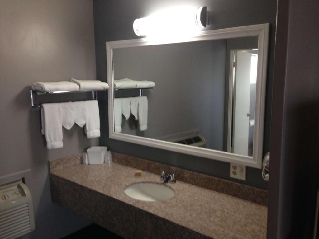 Hotel Salina Beaumont CA - Deluxe King Room - Non-fumeur