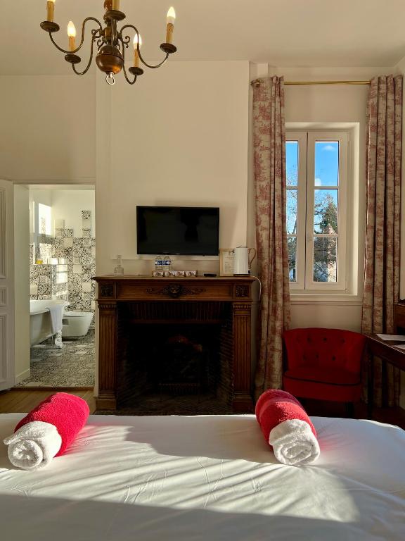 Château du Mont de Guny - Junior Suite With Garden View