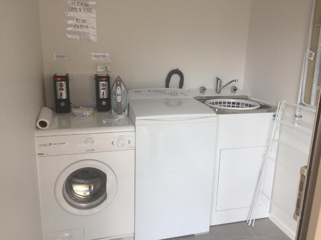 The Olive Motel - Resim 28