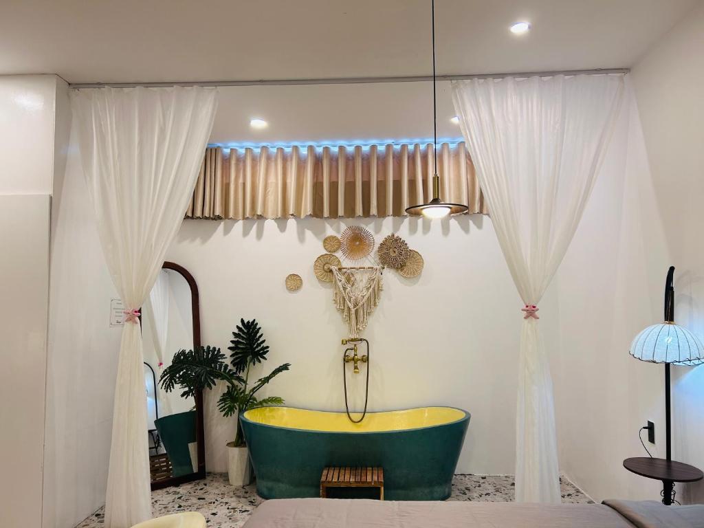 Pisces Hotel Hue - 14