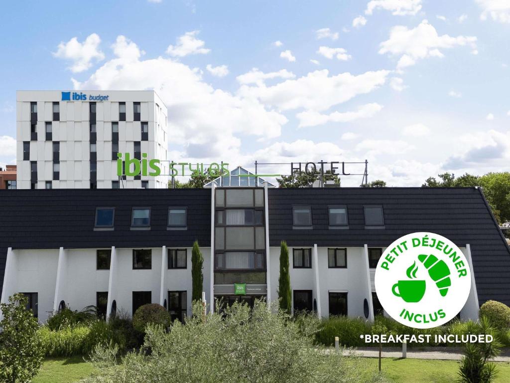 Certifikát, hodnocení, plakát nebo jiný dokument vystavený v ubytování Ibis Styles Toulouse Labège