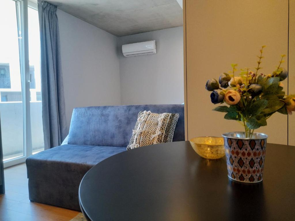 White Design Apartment - 4