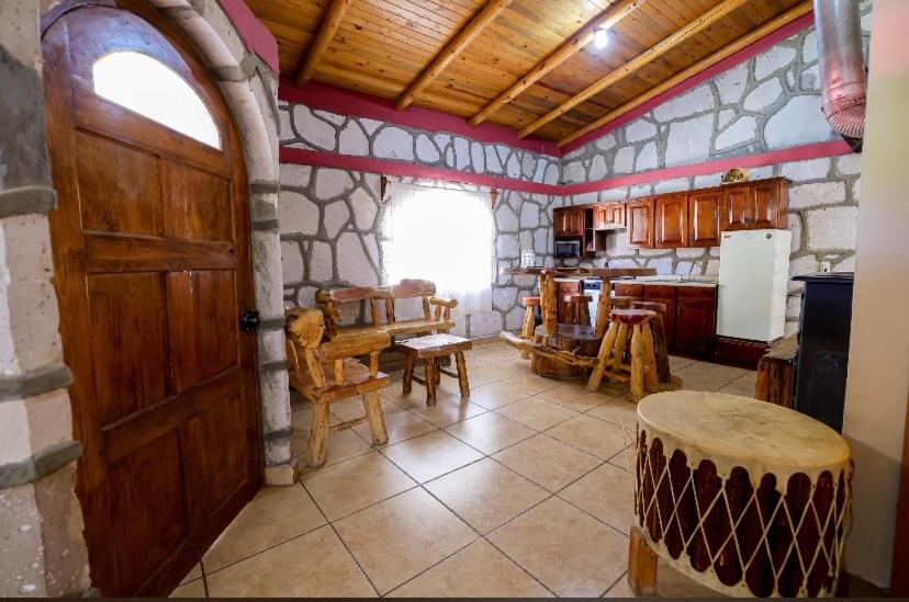 Køkken eller tekøkken på Cabañas las Gemelas