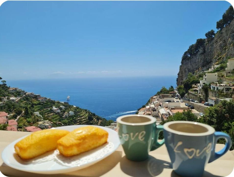 LA VILLA DI ENZO Casa Vacanze con vista mare