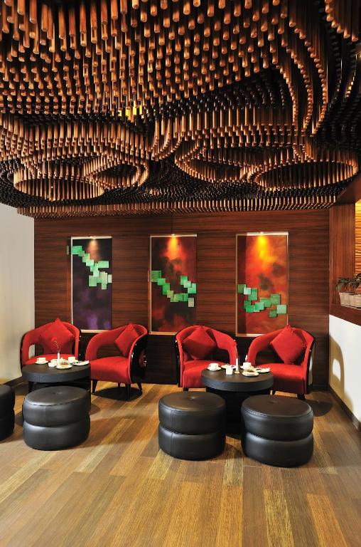 Posezení v ubytování Marina- Shimla First Designer Boutique Hotel