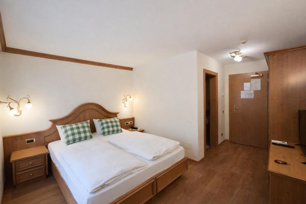 Hotel Comfort Erica Dolomiti Val d'Adige - Habitación Triple Confort