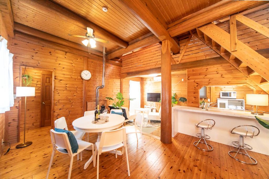 Awaji Seaside Log House（淡路市）：（最新料金：2026年）