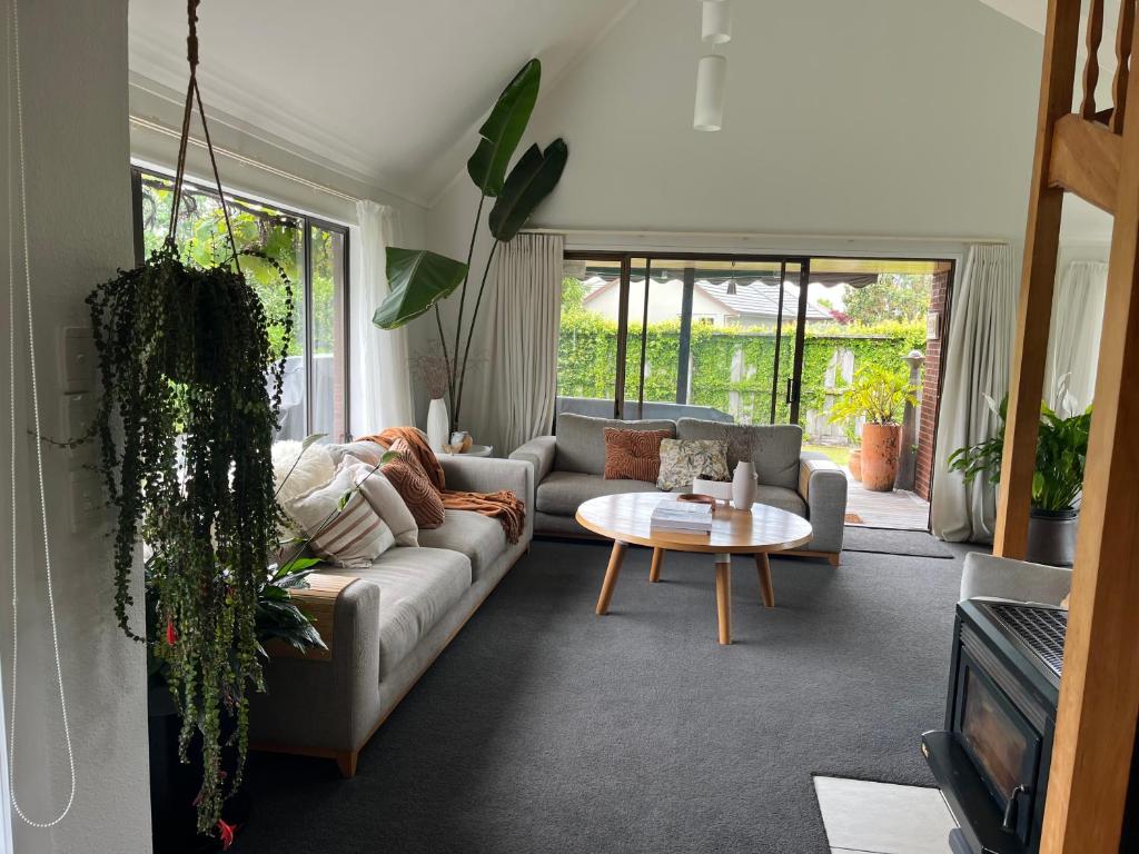 Et opholdsområde på The Lighthouse - Stunning Sun Filled Home