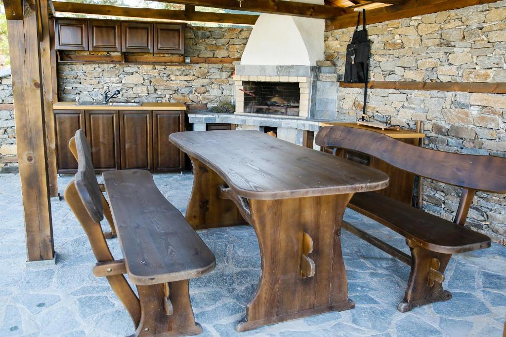 Fotografie z fotogalerie ubytování КАЛПАЦИТЕ - Kalpacite Guest Houses v destinaci Skrebatno
