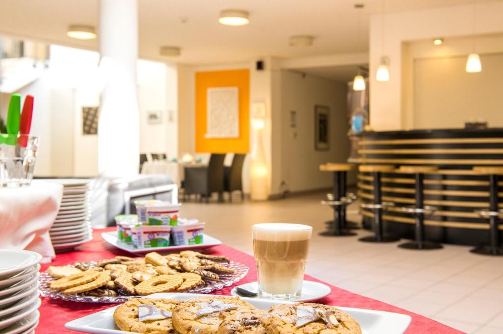 CJD Bonn Castell - Resim 34