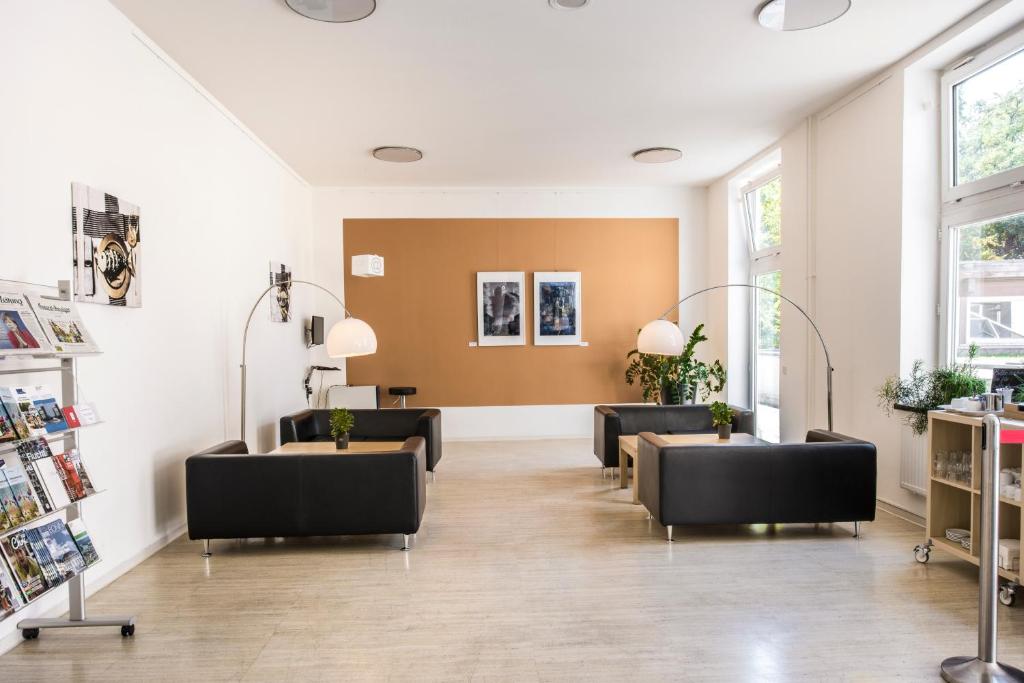 CJD Bonn Castell - Resim 38