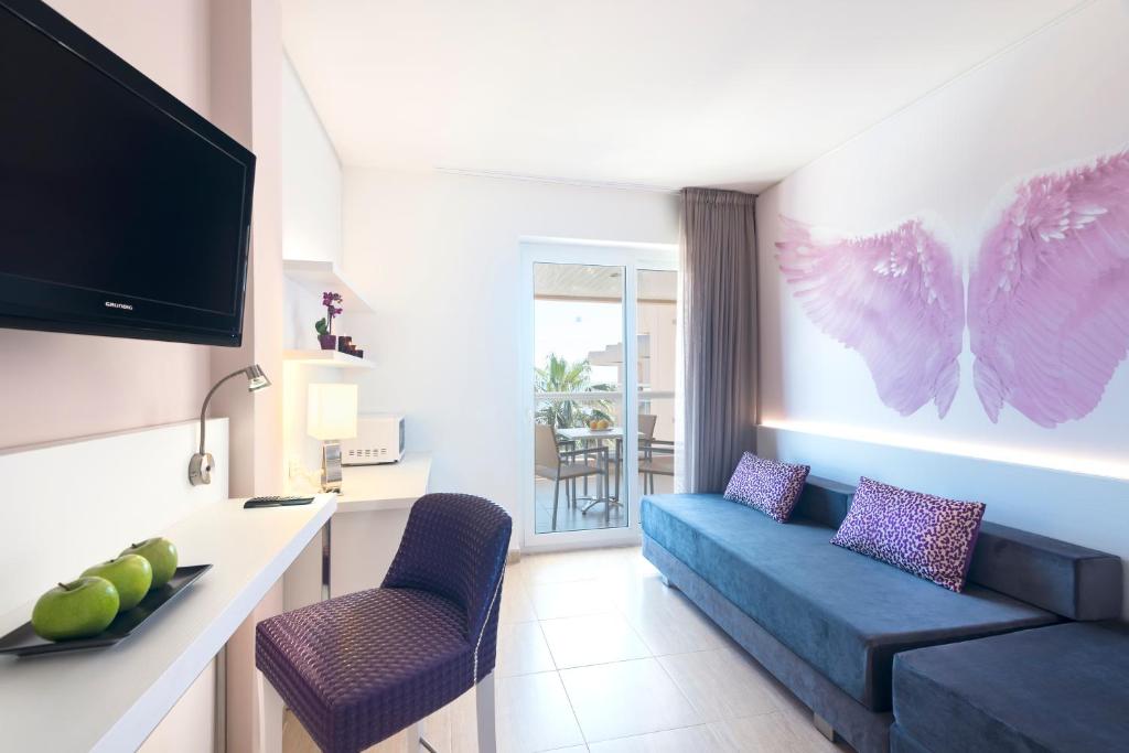 Aparthotel Tropic Garden, Santa Eularia des Riu – Bijgewerkte ...