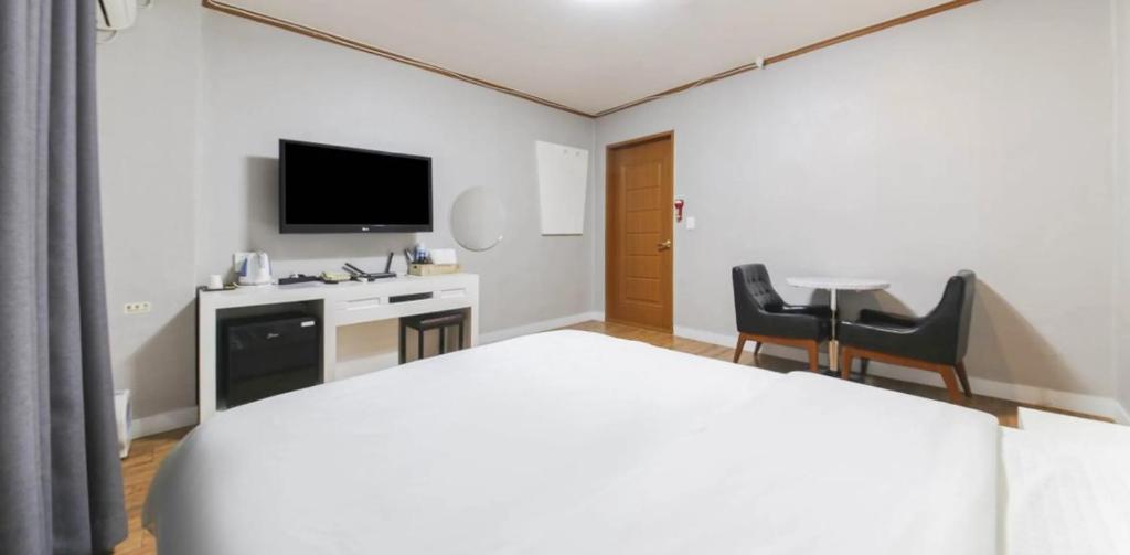 Et tv og/eller underholdning på Hotel Lisa