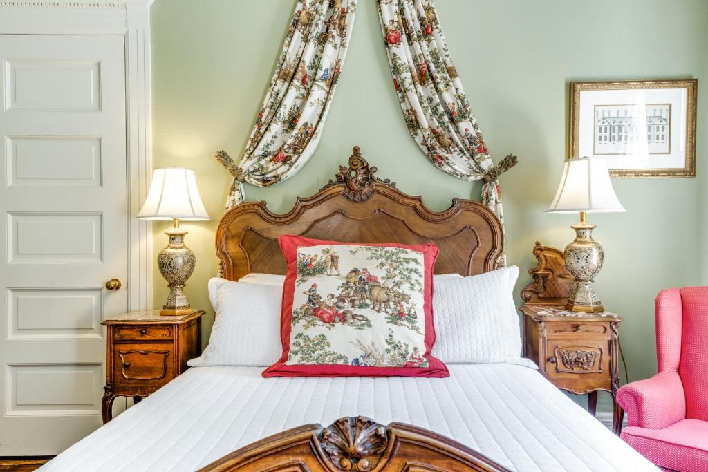 Noble Inns - Chambre Deluxe Queen - Maison Oge Sur Le Riverwalk