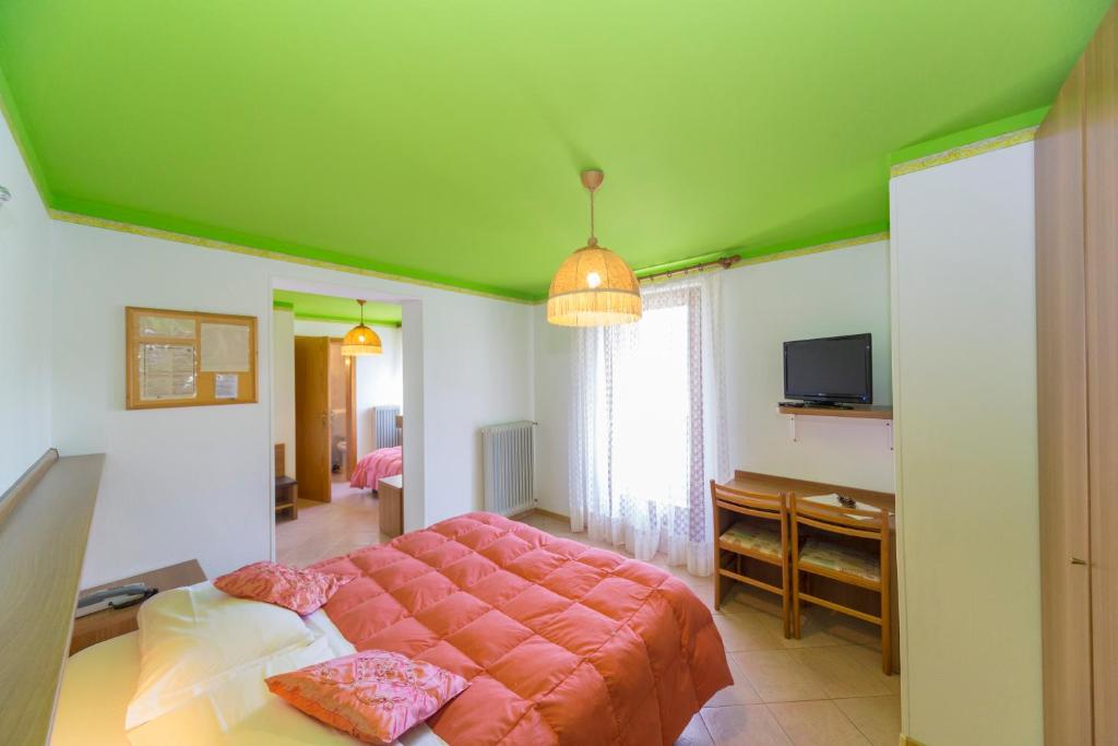 Hotel Trentino - Classic Triple Room With Balcony