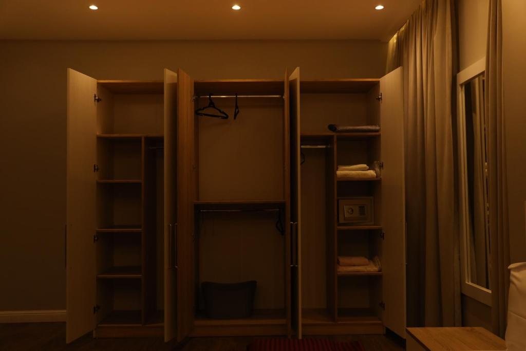 Munir`s residence 2 - 10