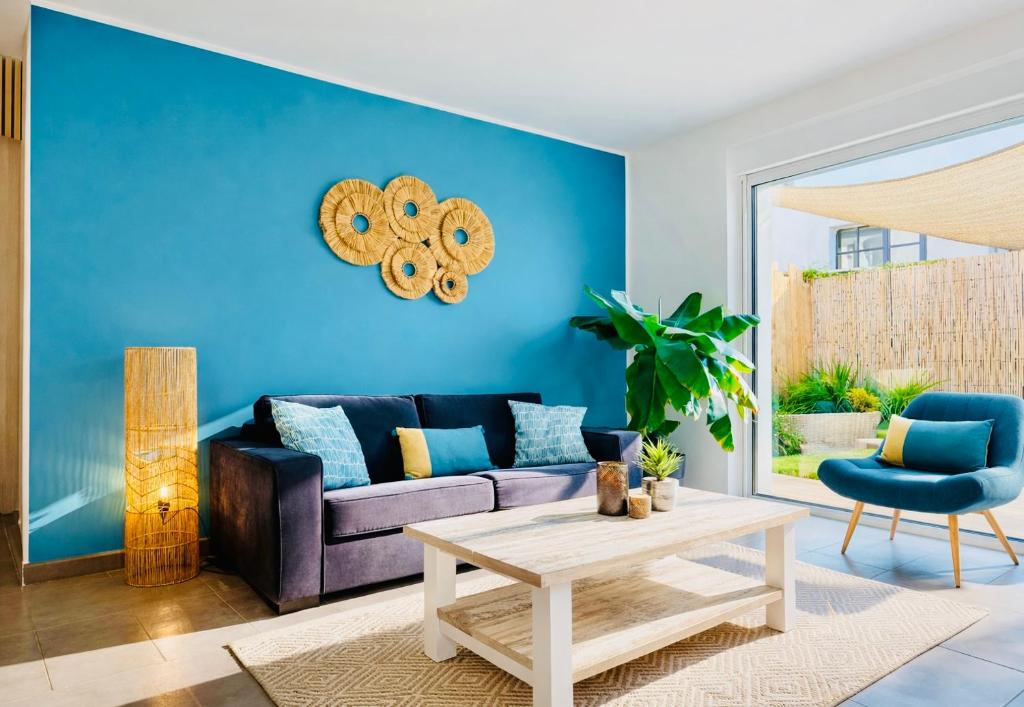 Et opholdsområde på La Villa Vaihéré en Camargue, l'Hibiscus et le Magnolia