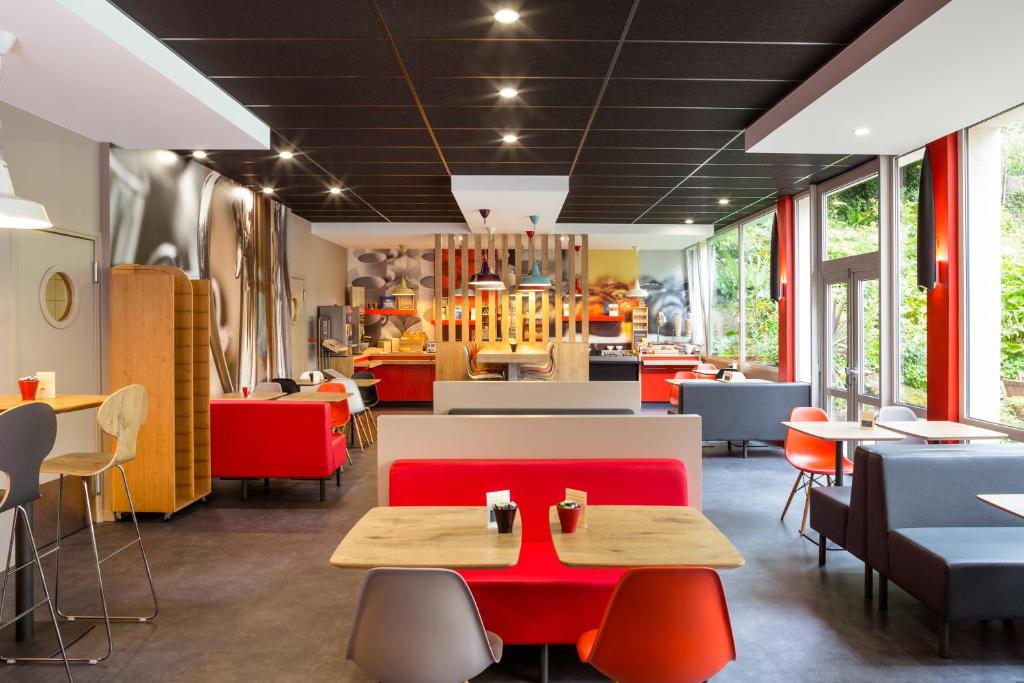 Restaurace v ubytování ibis Lannion