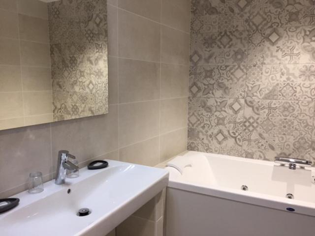 Le Clos du miroir - Tweepersoonskamer Met Spabad