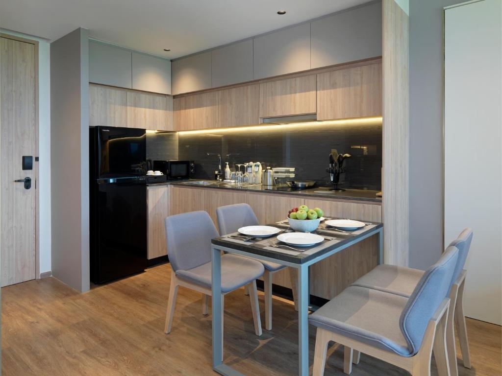 La Green Hotel and Residence - 8