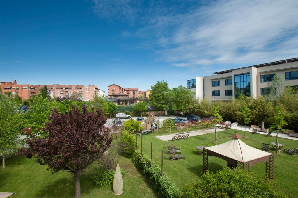 Zahrada ubytování Hotel Langhe