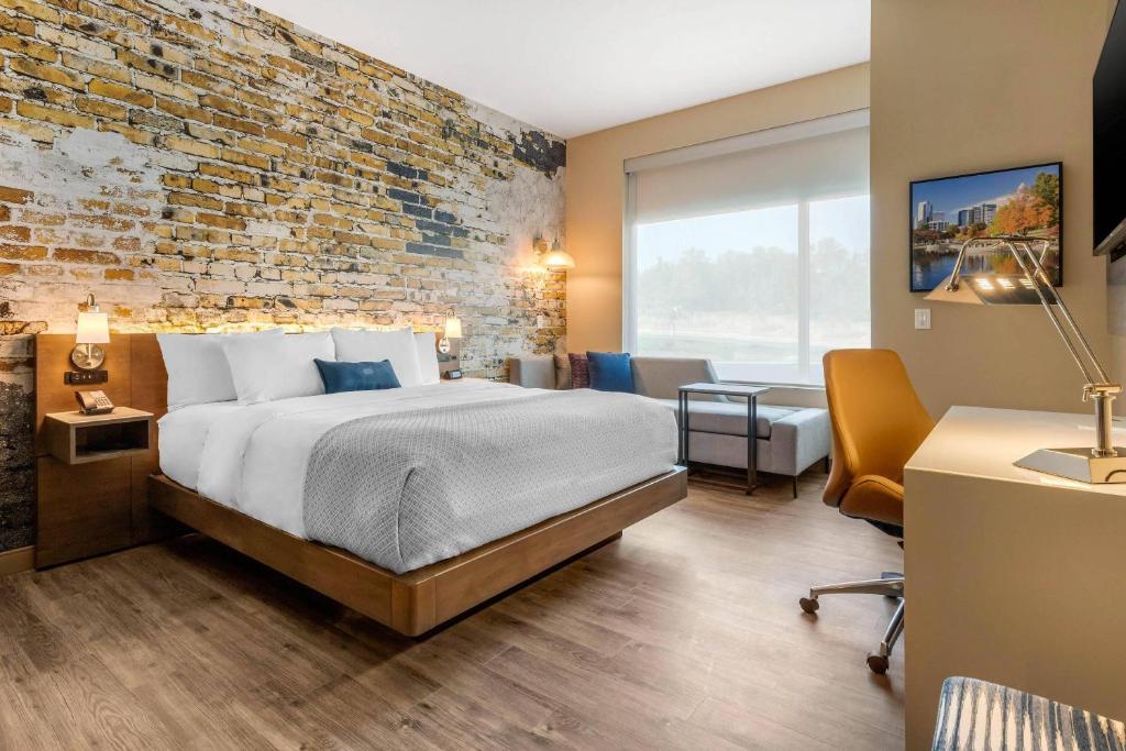 Cambria Hotel Fort Mill photo