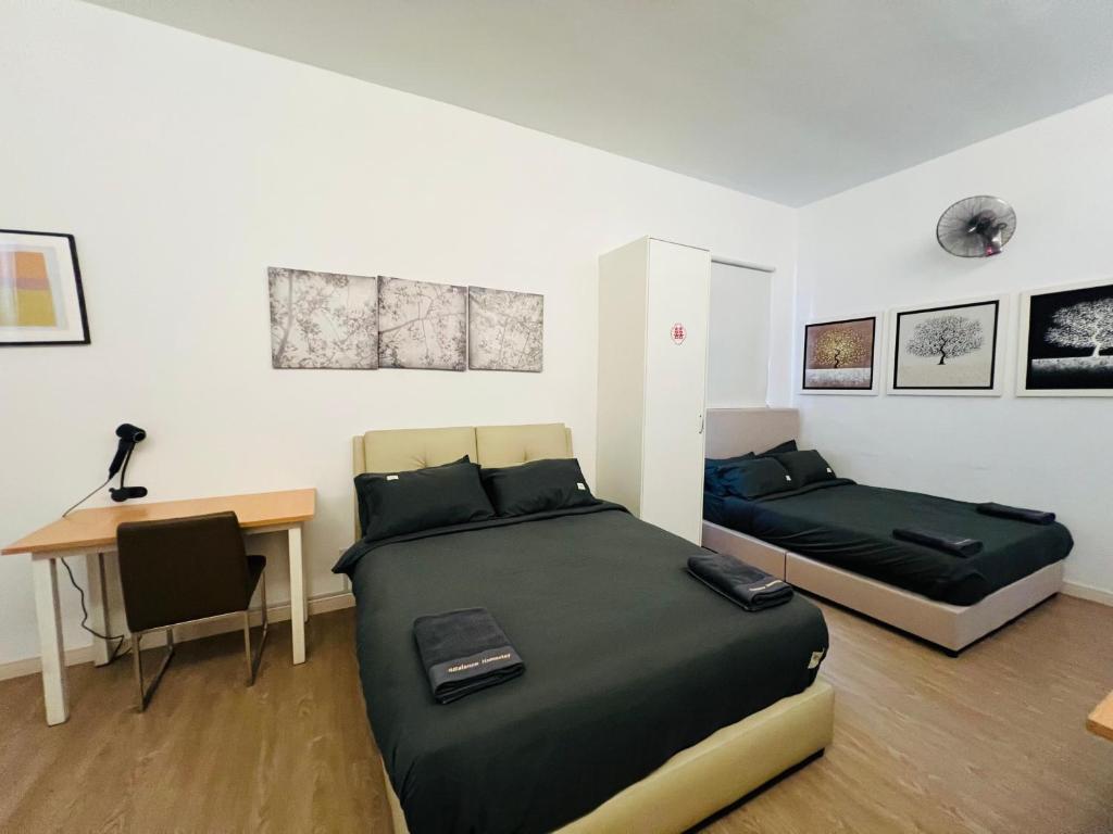 Posezení v ubytování KL 5KM MidValley Karaoke Bungalow38Pax 20Cars