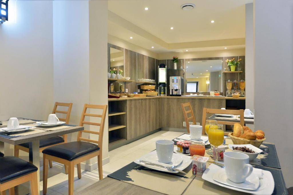 Hotel du Chemin Vert - Resim 3