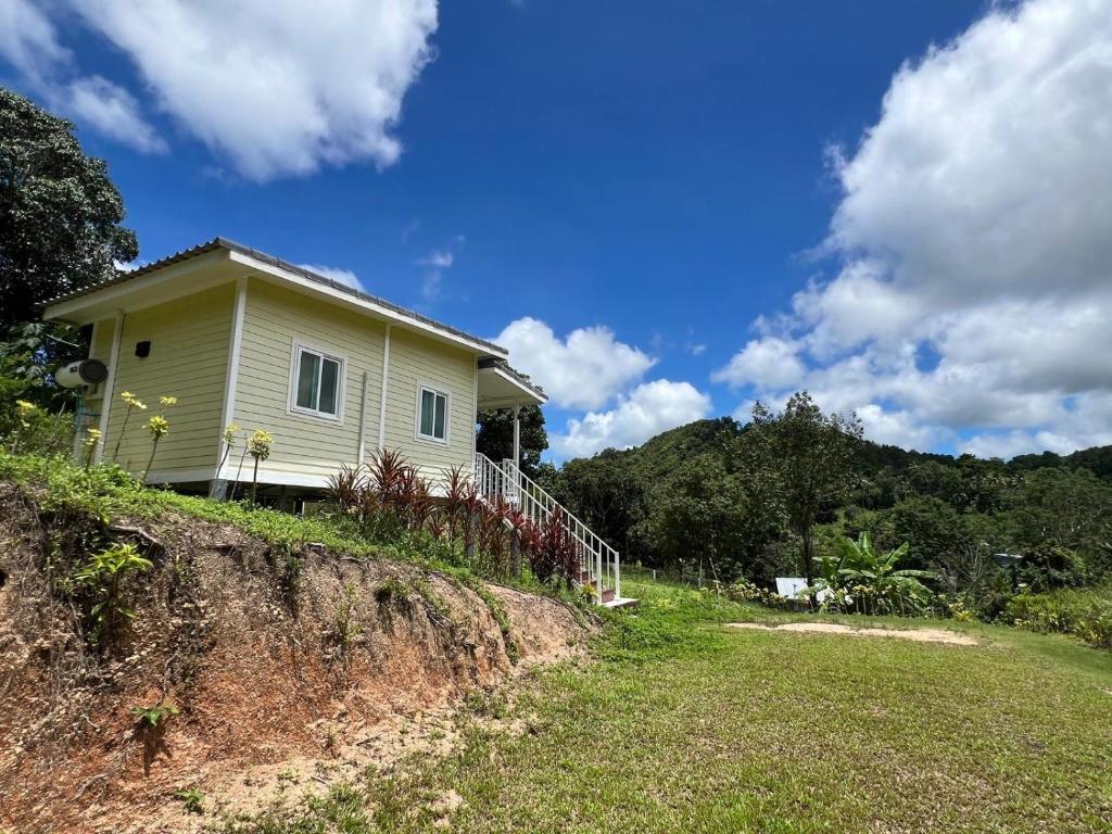 Gallery image of Thongnaipan Mountain Bungalow in Thong Nai Pan Noi
