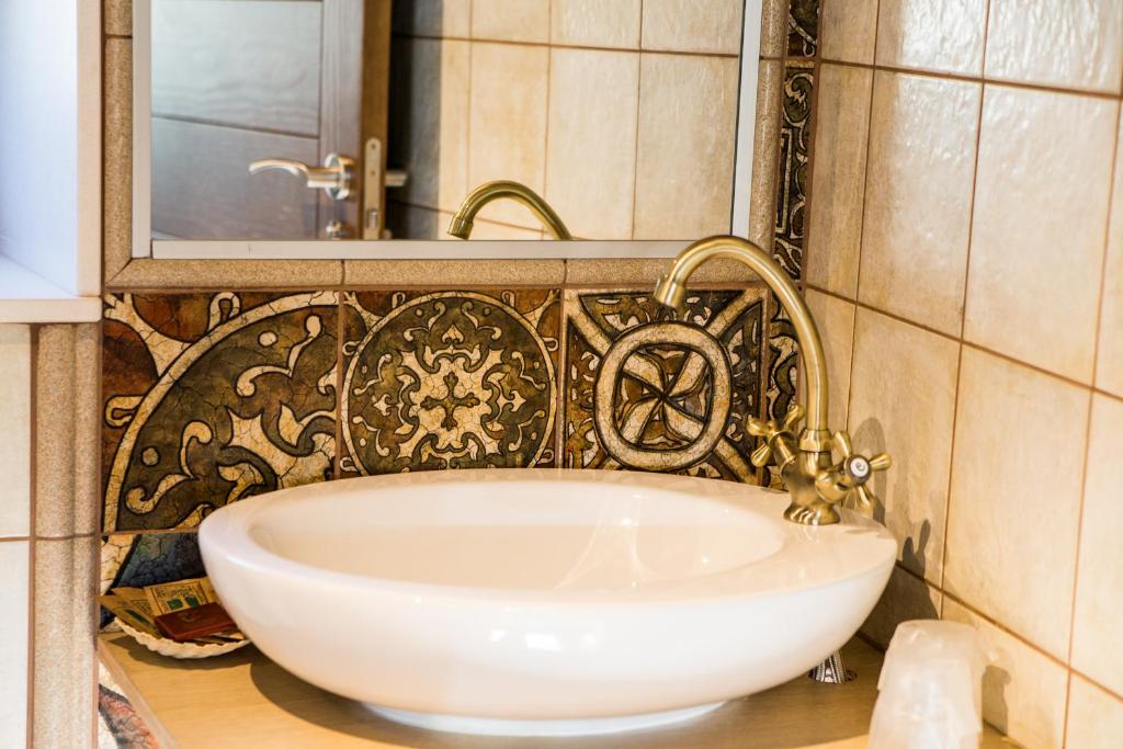 Łazienka w obiekcie Casa das Fiadeiras de Nemiña con Jacuzzi
