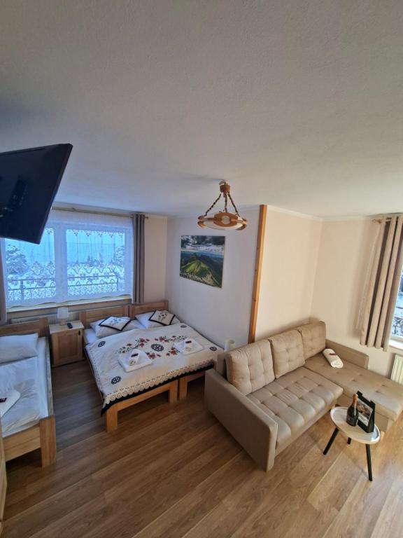 Hostel & Apartments u Florka 2 - 8