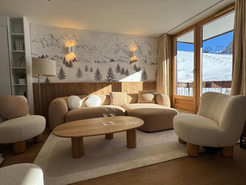 Appartement neuf et cosy les Tommeuses vue splendide, sur piste, Tignes Val Claret