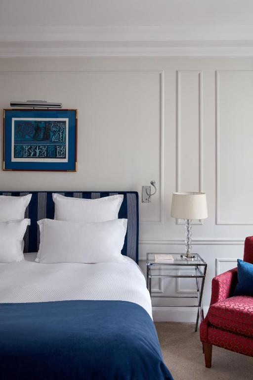 Le Burgundy Paris - 10