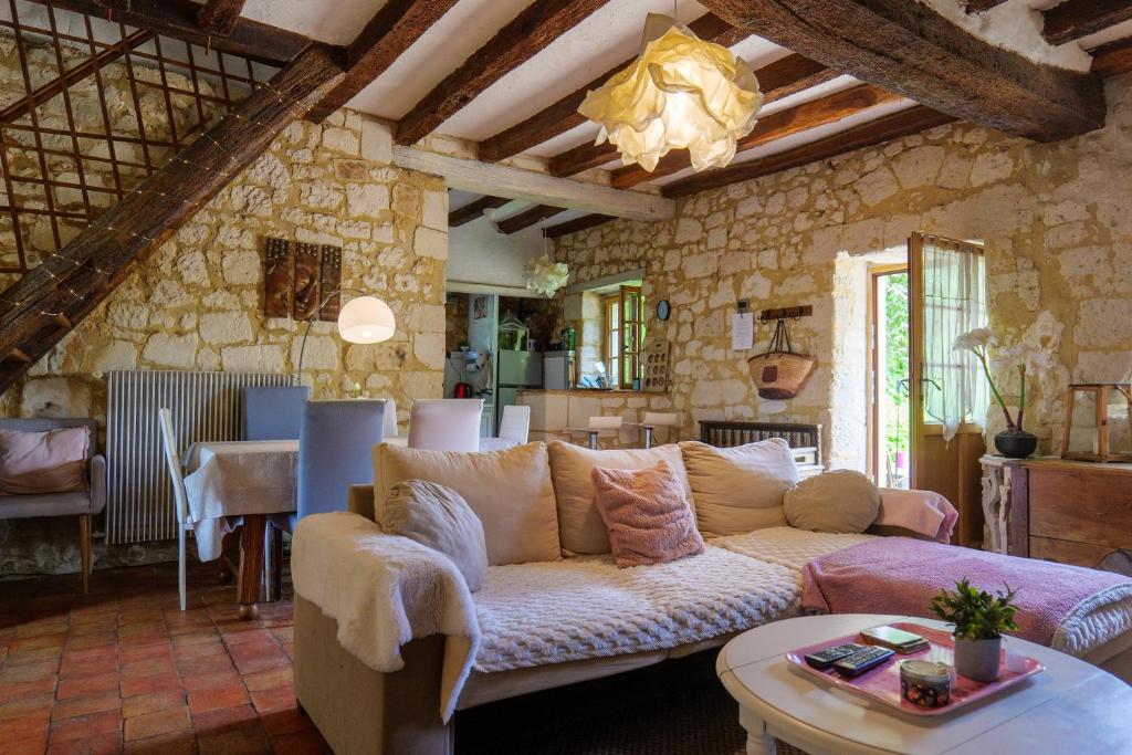 Posezení v ubytování Gite la Poitevinière, jardin, barbecue, proche Saumur, 7 couchages