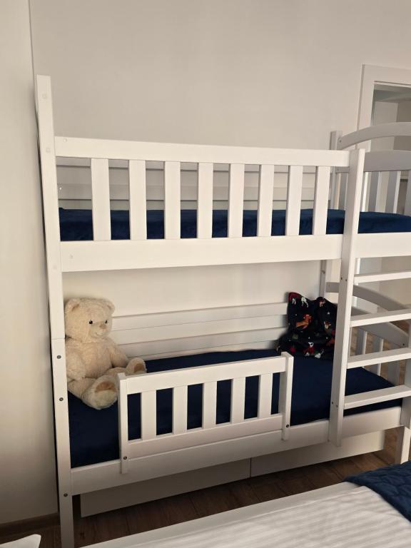 SOLEK, Apartamenty hotelowe i pokoje gościnne ze śniadaniem, przyjazne zwierzętom, wyjątkowe, z widokiem na Jezioro Jamno i w bardzo bliskiej odległości od morza - 2