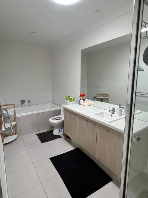 Koupelna v ubytování Comfort Stay Clyde north