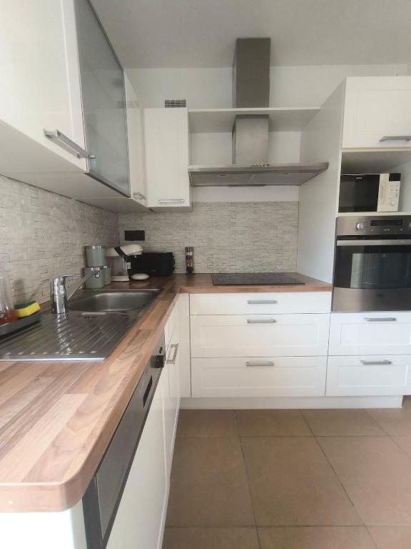 ThePlaceToB Coeur Mulhouse Apartment – photo 27