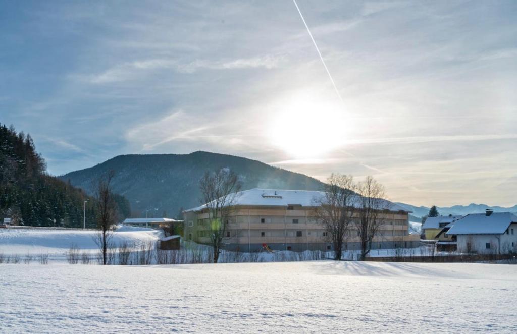 En generel udsigt til bjerge eller udsigt til bjerge taget fra lejligheden