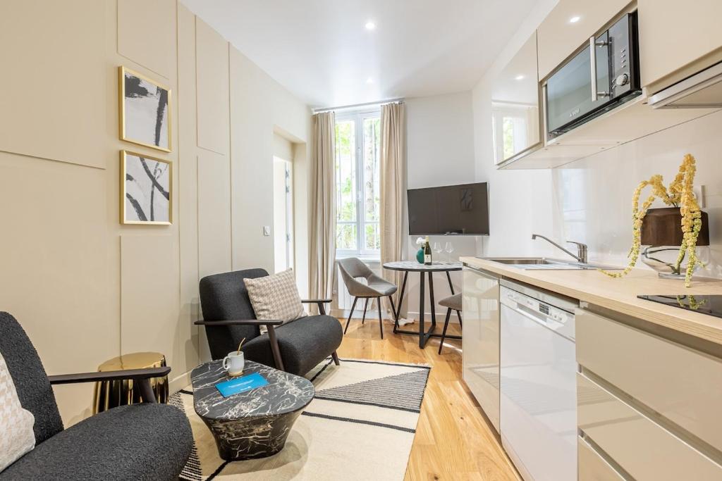0#2people#Wagram#1Bedroom#Ternes